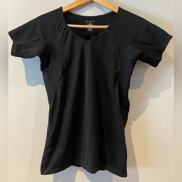 Knix Don’t Sweat It Tee - Picture 2 of 4